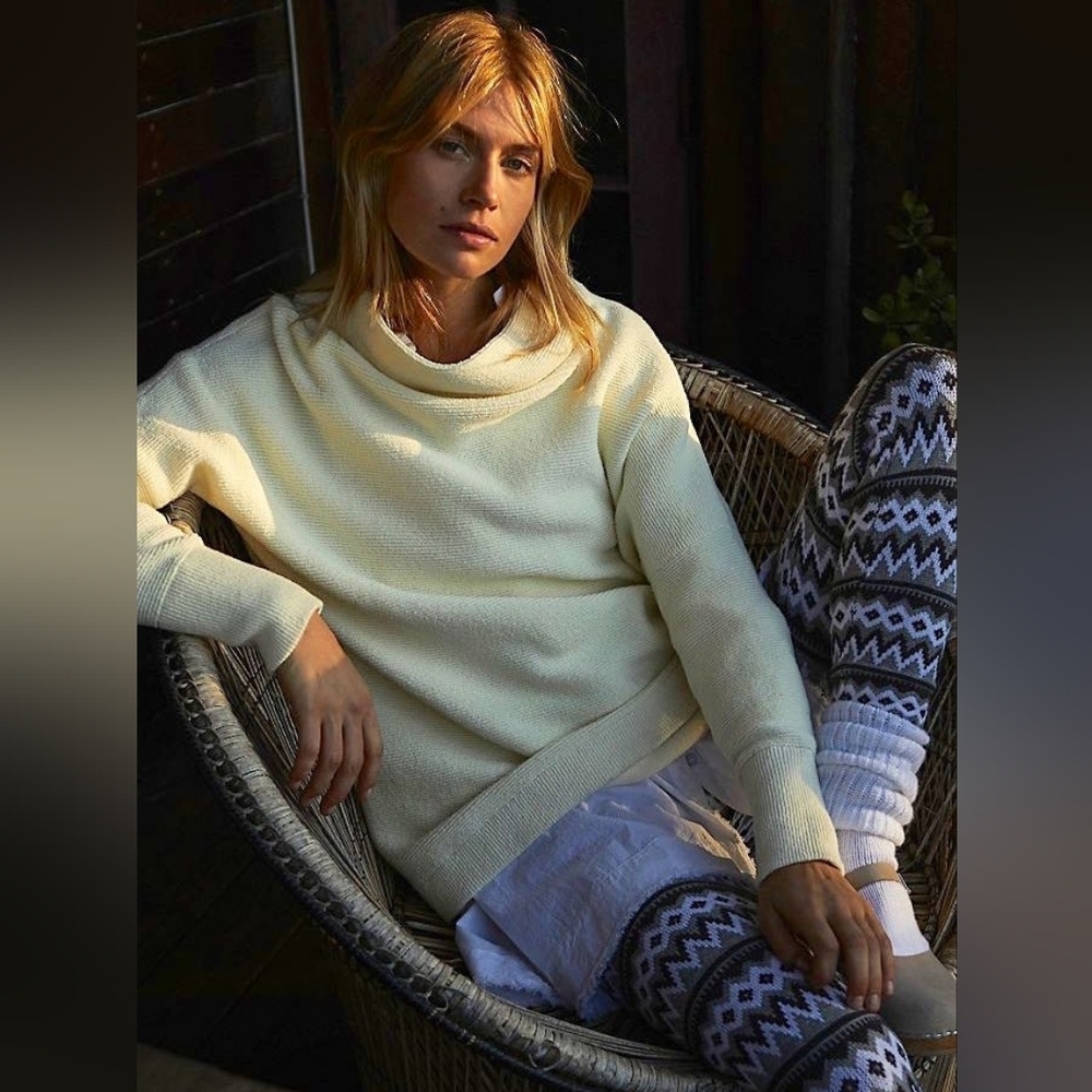 Free People Ottoman Slouchy Tunic Pullover Sweater